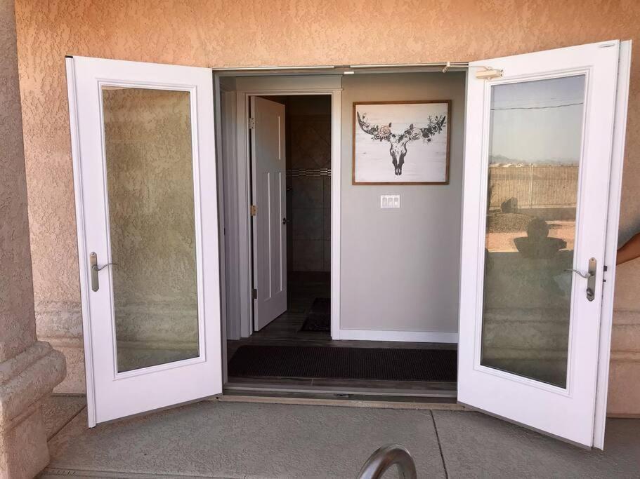 Private View On The Lake Side Of 95! Sleeps 16 Lake Havasu City Esterno foto
