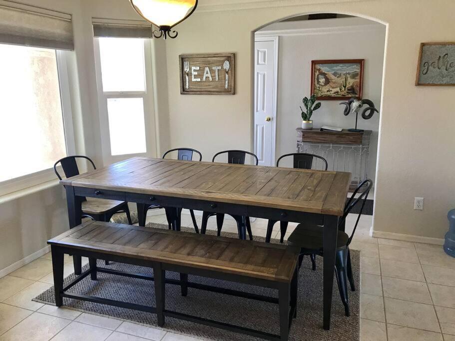 Private View On The Lake Side Of 95! Sleeps 16 Lake Havasu City Esterno foto