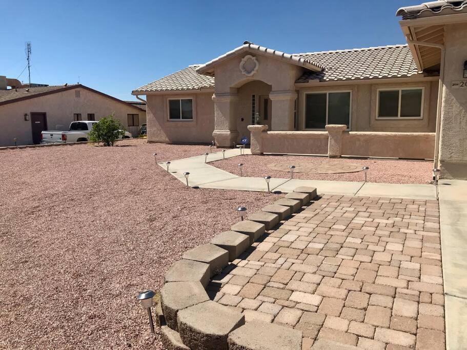 Private View On The Lake Side Of 95! Sleeps 16 Lake Havasu City Esterno foto