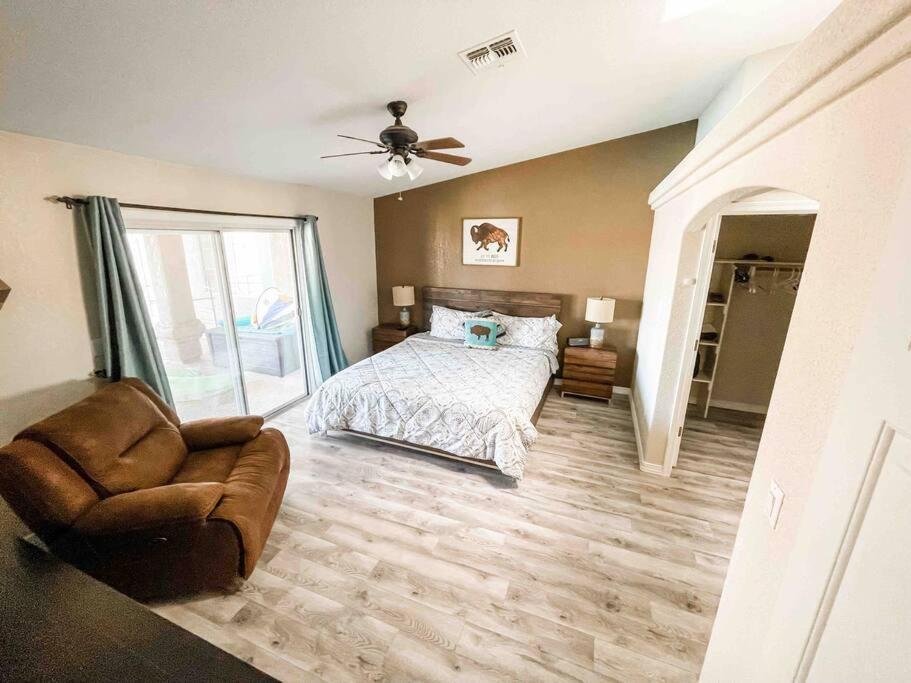 Private View On The Lake Side Of 95! Sleeps 16 Lake Havasu City Esterno foto