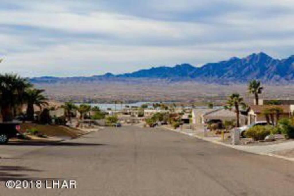 Private View On The Lake Side Of 95! Sleeps 16 Lake Havasu City Esterno foto
