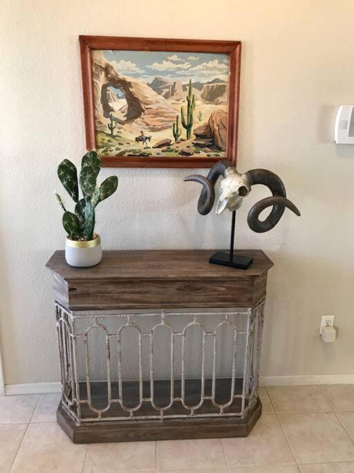 Private View On The Lake Side Of 95! Sleeps 16 Lake Havasu City Esterno foto
